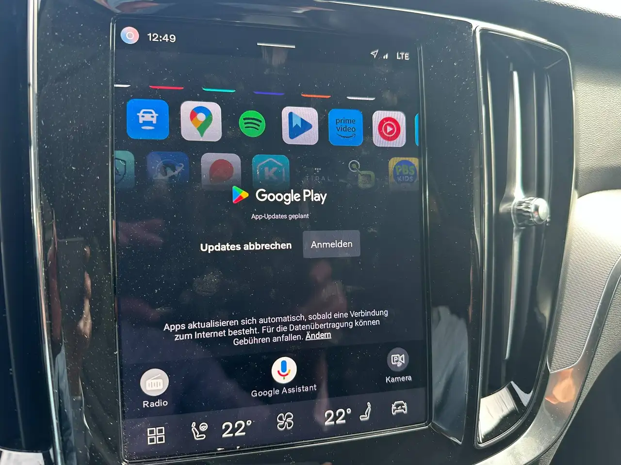 Volvo V60 Plus Dark B4 DKG ACC BLIS PANO 360 V-LED — Vehicle gallery 25