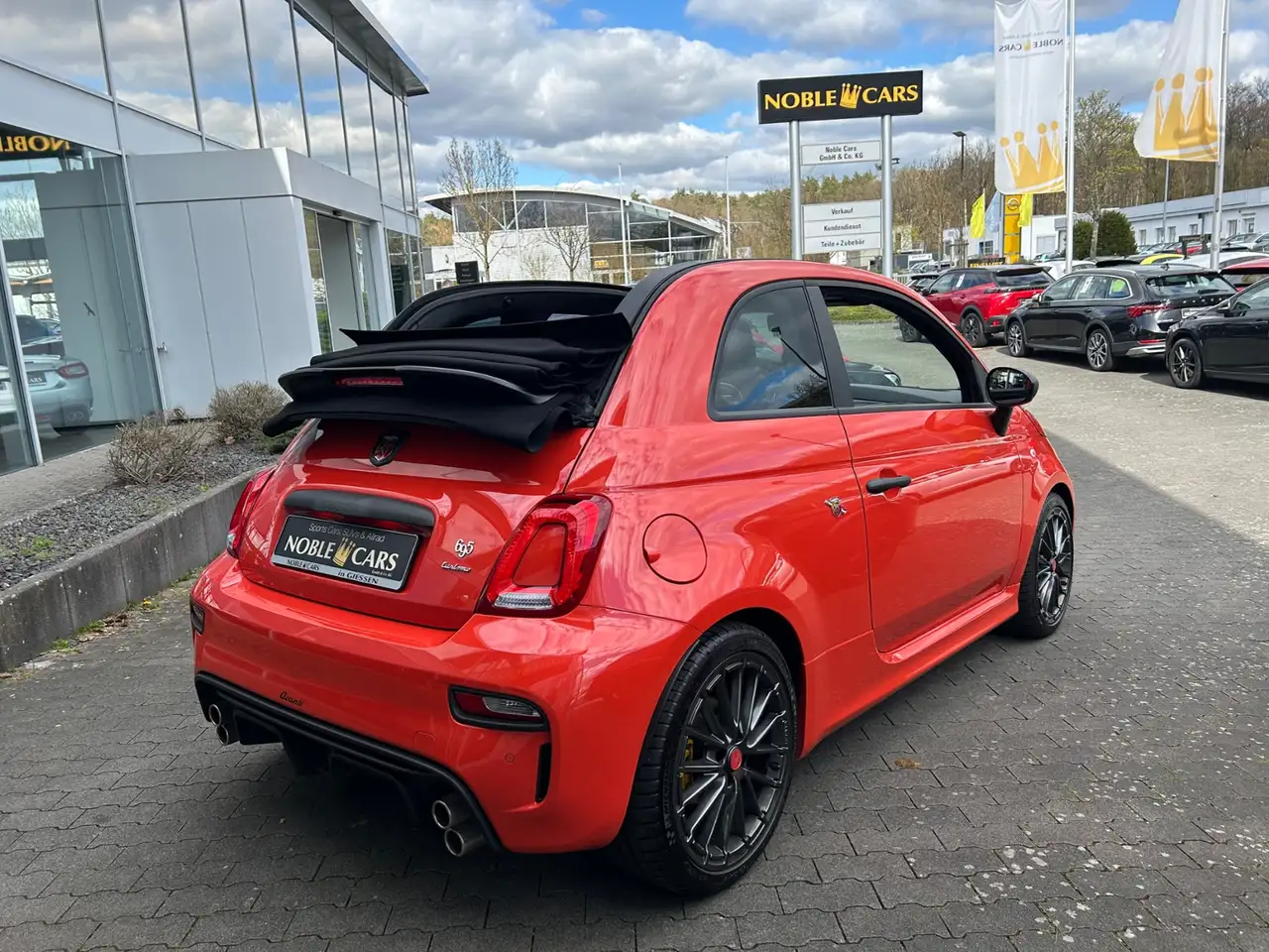 Abarth 695C Turismo BEATS NAVI XENON — Galería del vehículo 25