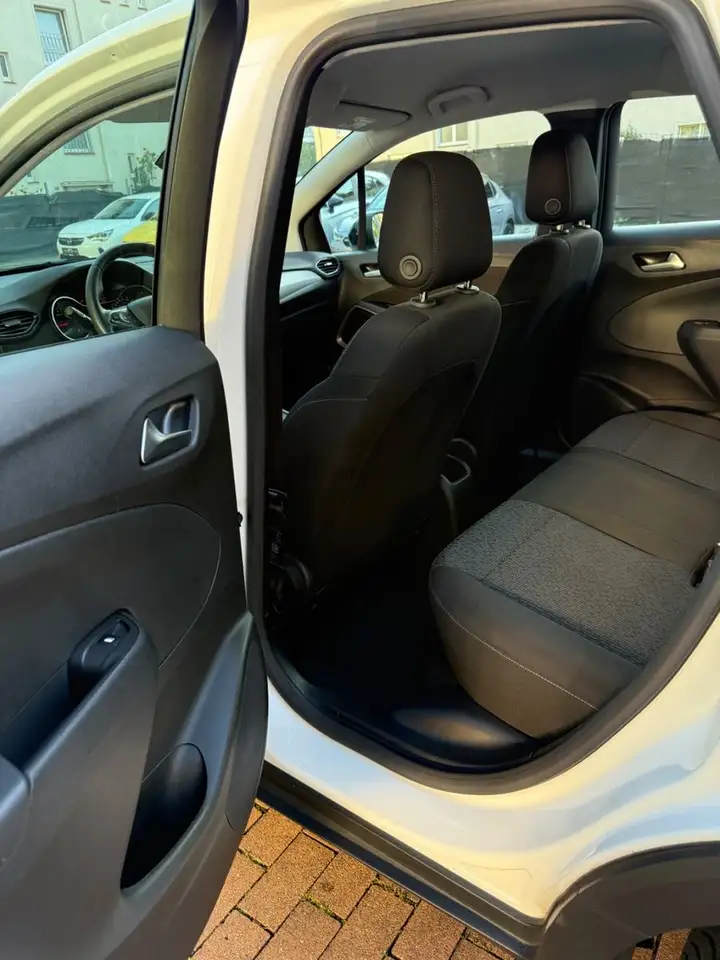 Opel Crossland X TÜV Inspektion NEU — Vehicle gallery 21