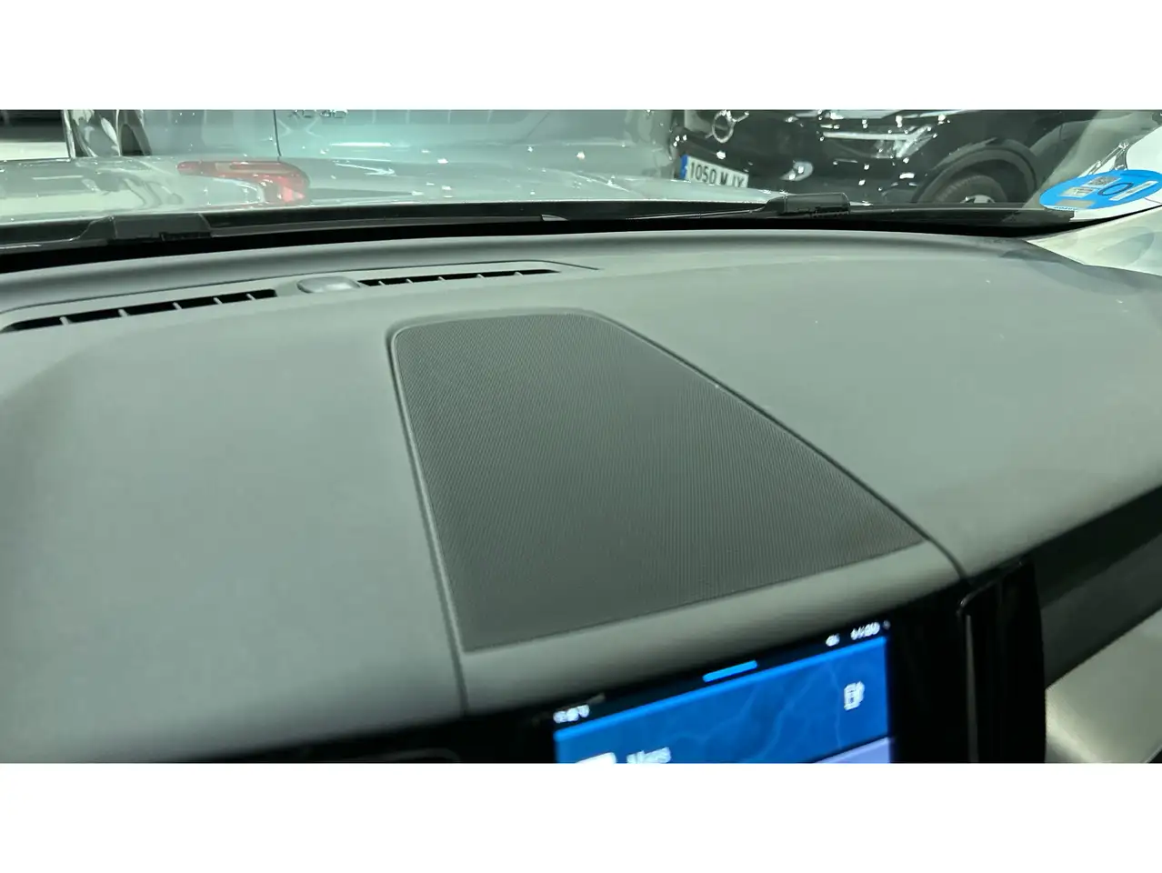 Volvo XC60 T6 Recharge Plus Bright — معرض صور السيارة 28
