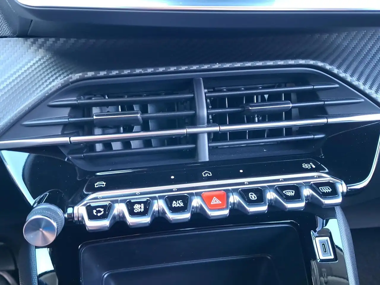 Peugeot 208 Active Puretech 75 — Galerie du véhicule 14