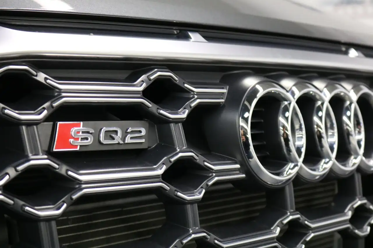Audi SQ2 TFSI quattro *1HAND*NAVI*V-Cockp*KAMERA*Matrix*uvm — Galerie du véhicule 5
