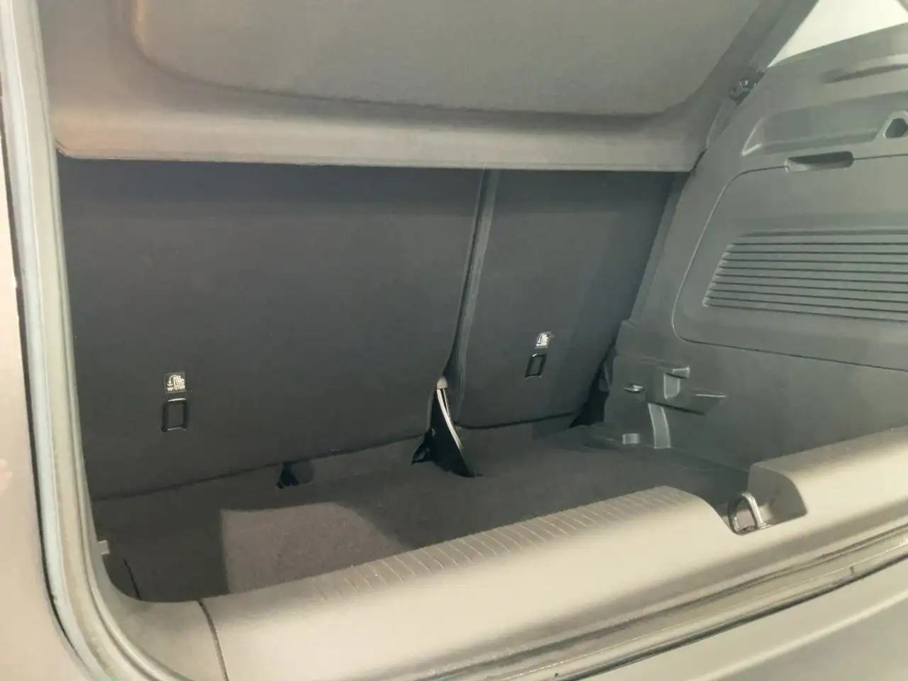 Opel Crossland 1.2 Turbo Enjoy *Bequemer Einstieg* — Vehicle gallery 9