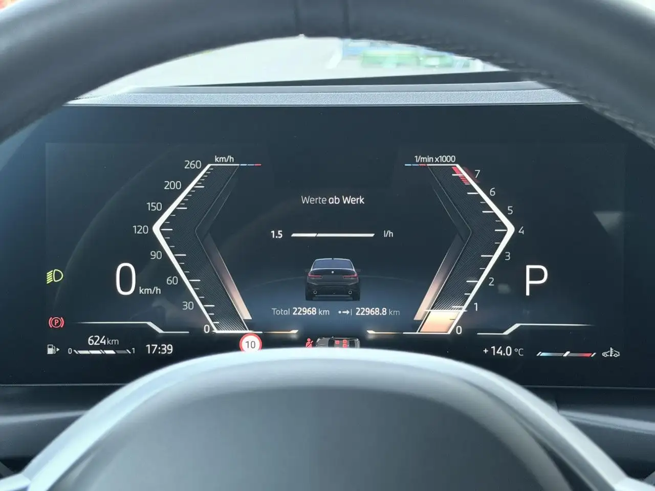 BMW 318 i M Sport HUD ACC SuView LivePro.HiFi Lordose — Vehicle gallery 7