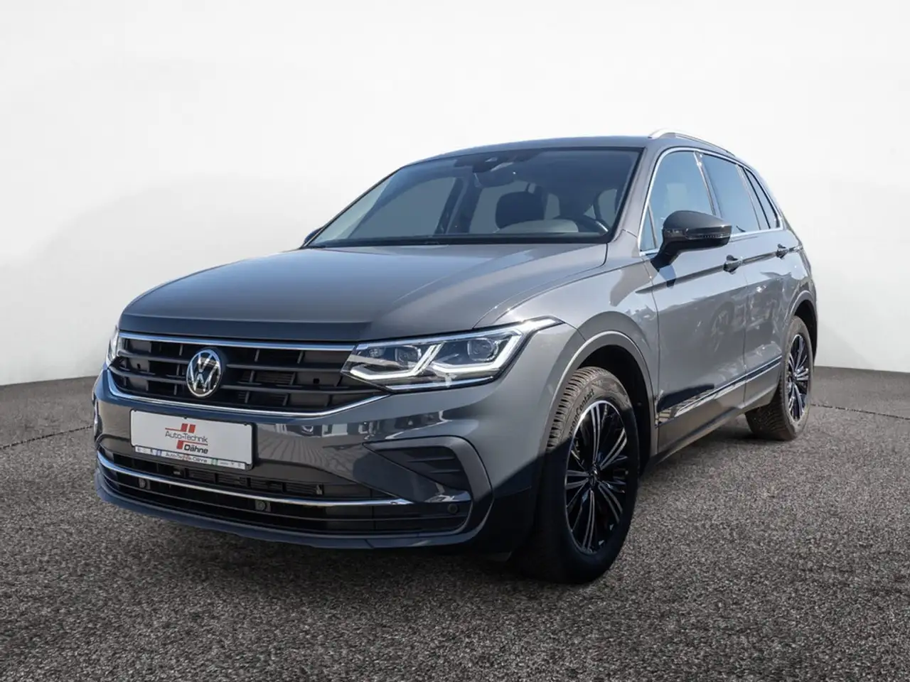 Volkswagen Tiguan 1.5 TSI Move NAVI AHK ACC FACEL. LED — Wittenberge