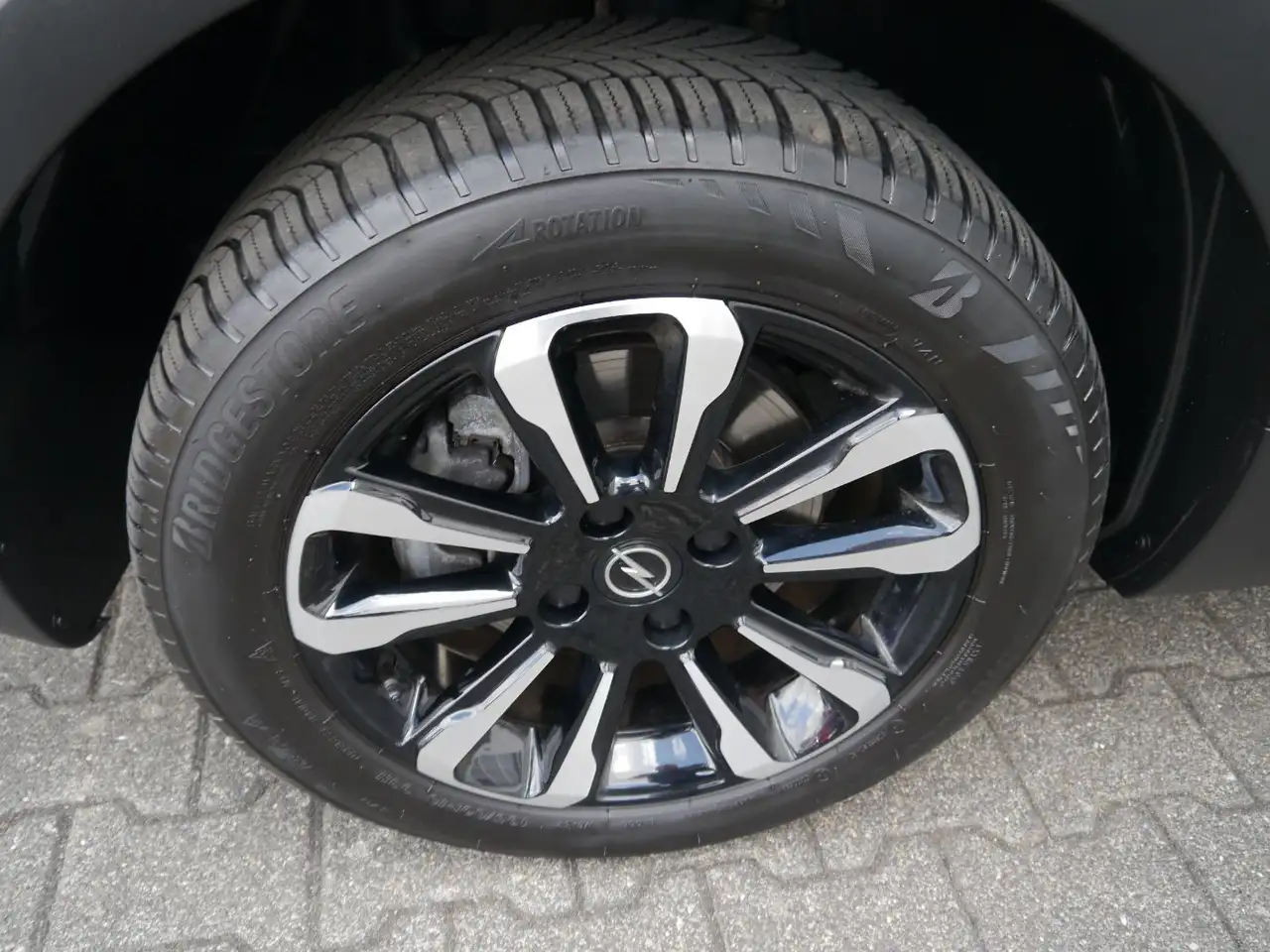 Opel Crossland 1.2 Turbo Elegance incl.Big Deal Paket — معرض صور السيارة 23