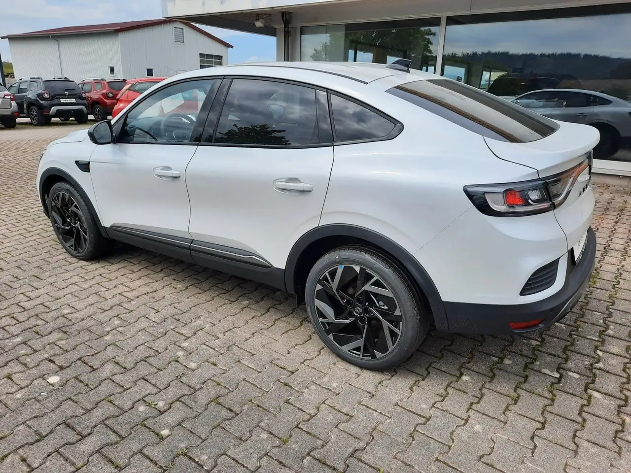 Renault Arkana Esprit Alpine Full Hybrid 145 Topausstatt — Vehicle gallery 6