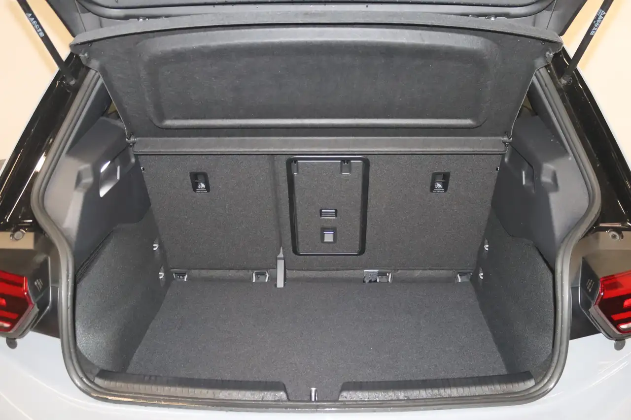 Volkswagen ID.3 Pro Move-360°-ACC-LED-SHZ-KESSY-CCS-NAV-DAB — Galería del vehículo 7
