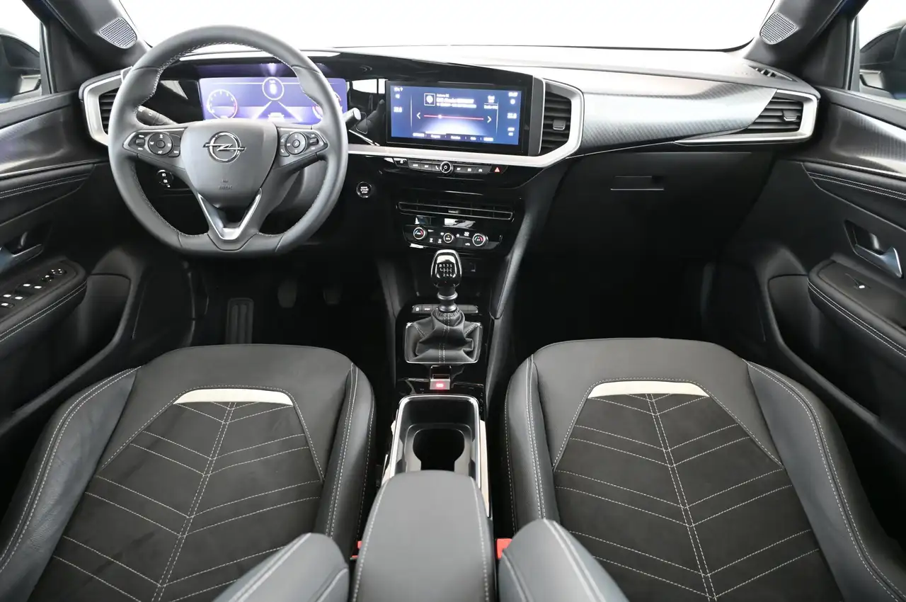 Opel Mokka 1.2 136 Ultimate LED/ACC/Black-Pack/18 — Vehicle gallery 11