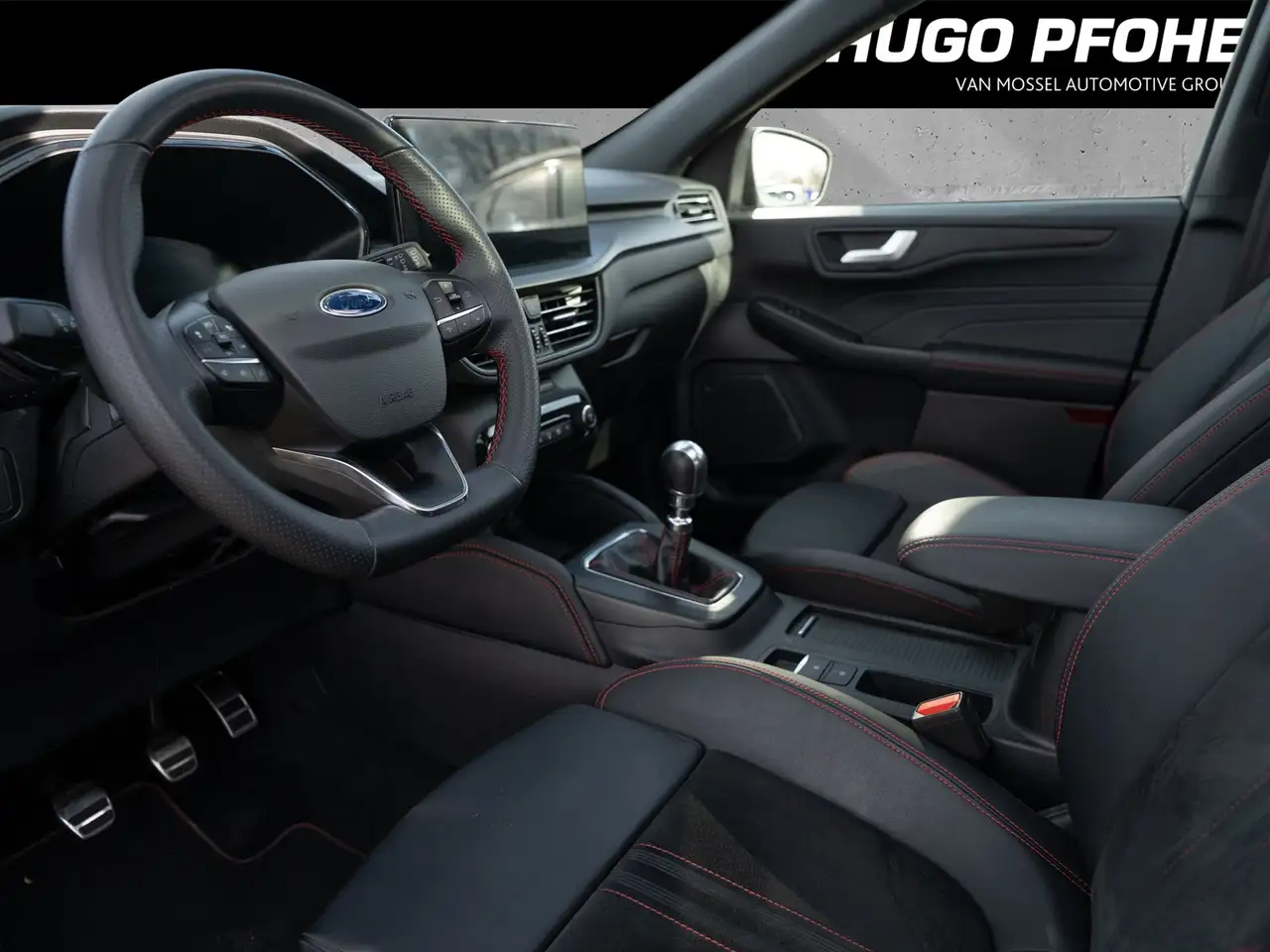 Ford Kuga ST-Line X*PANO*AHK*LED-MATRIX*360GRAD*ACC*NAVI*SOU — معرض صور السيارة 5