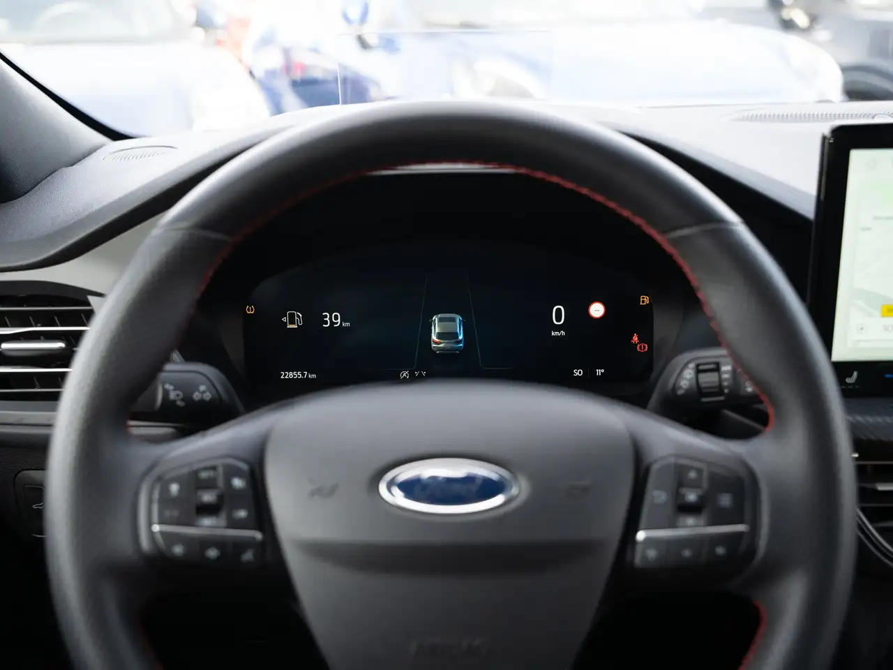 Ford Kuga ST-Line X*PANO*AHK*LED-MATRIX*360GRAD*ACC*NAVI*SOU — معرض صور السيارة 11