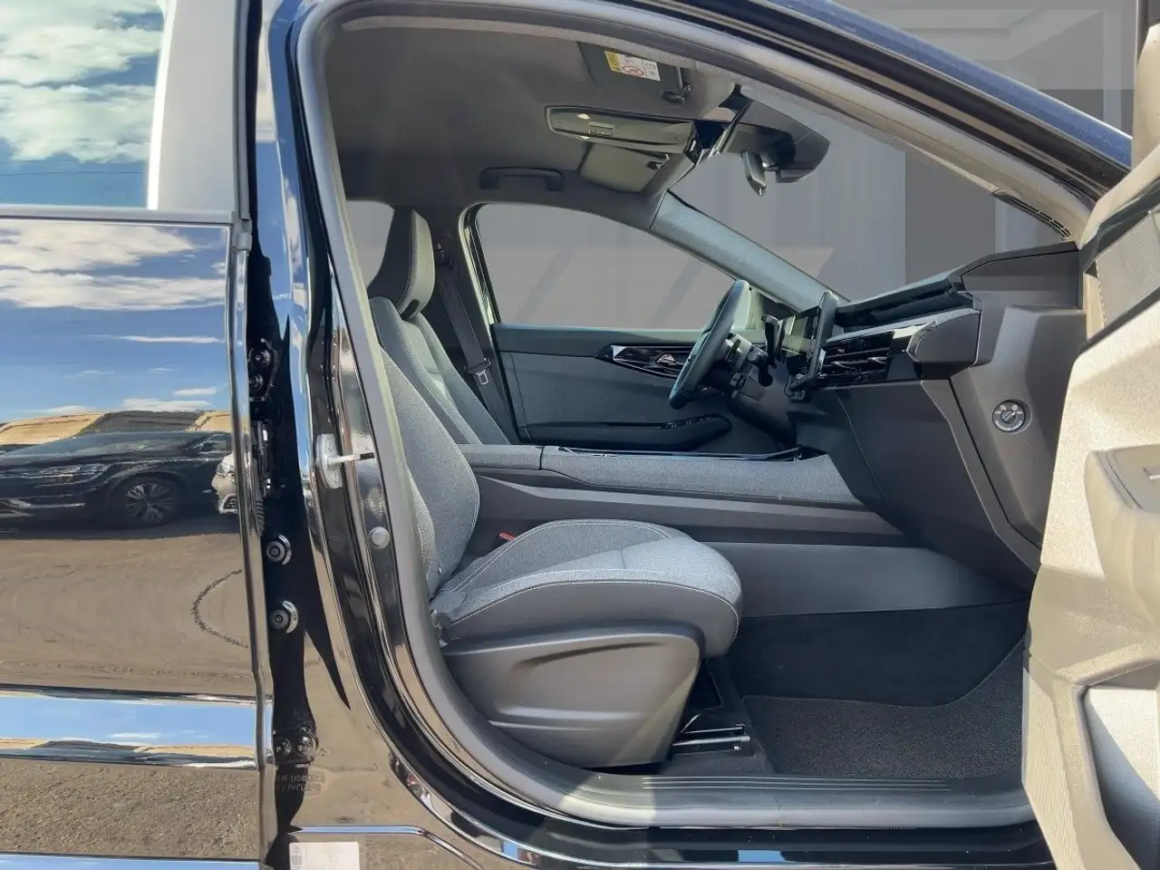 Renault Austral EVOLUTION TCe 160 AUTOMATIK SITZHEIZUNG — معرض صور السيارة 8