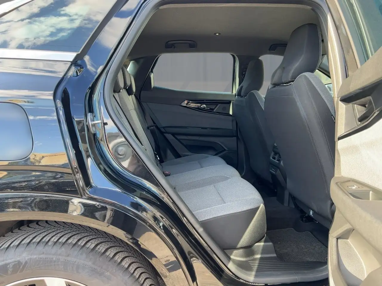 Renault Austral EVOLUTION TCe 160 AUTOMATIK SITZHEIZUNG — معرض صور السيارة 9