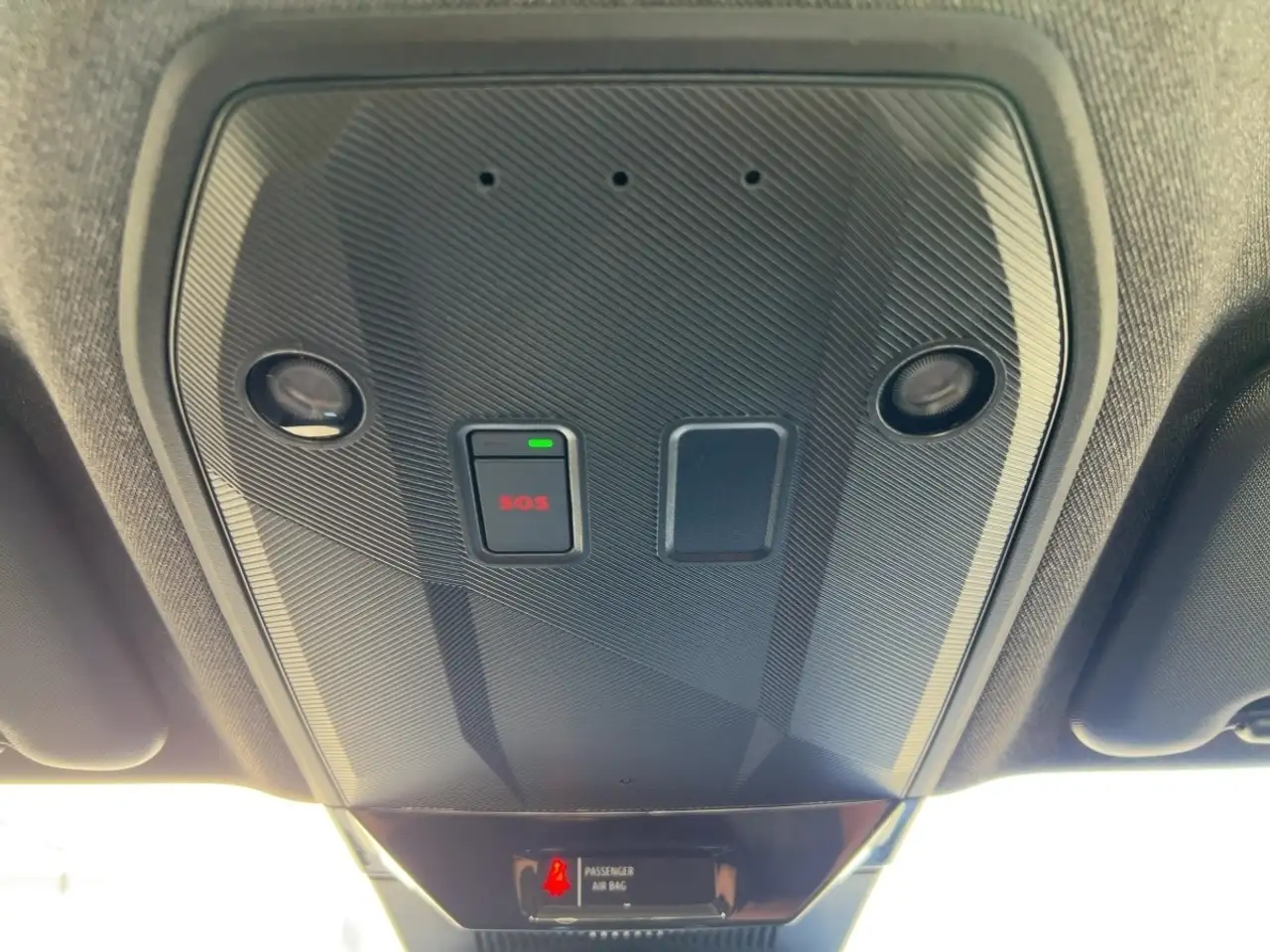 Renault Austral EVOLUTION TCe 160 AUTOMATIK SITZHEIZUNG — معرض صور السيارة 17