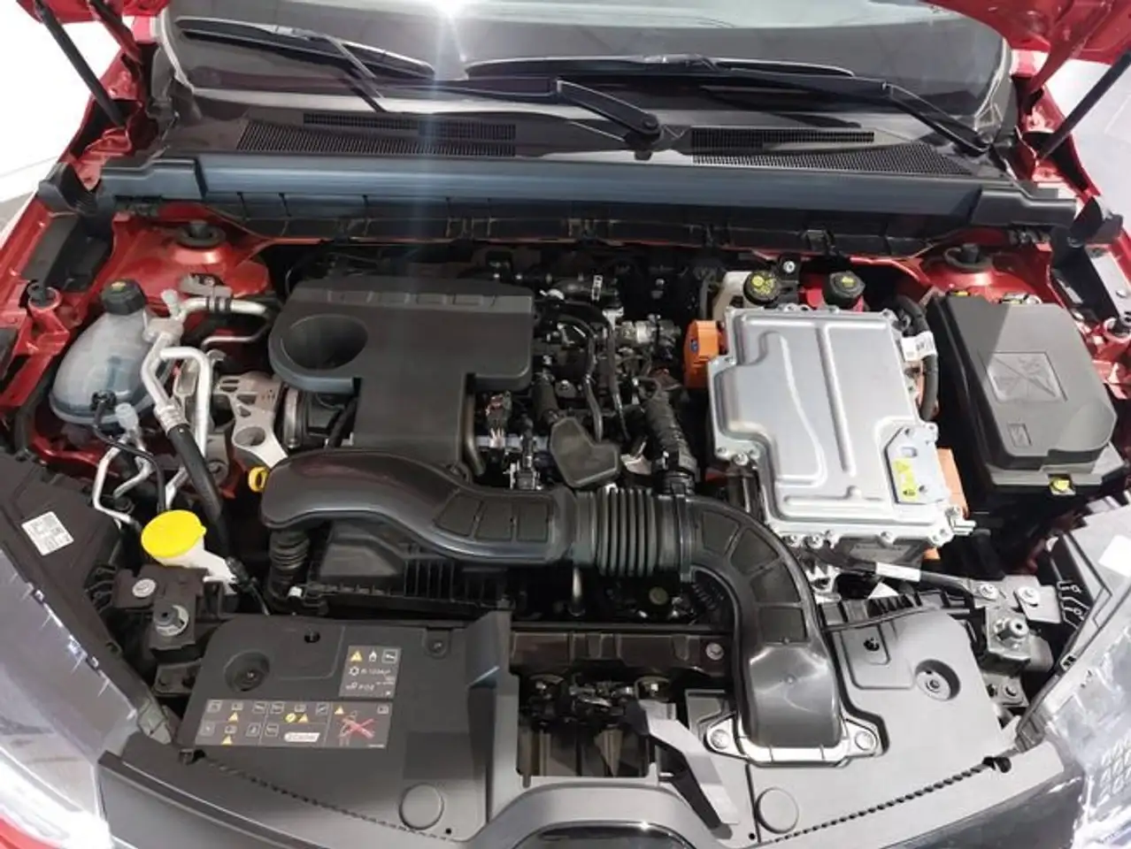 Renault Arkana 1.6 E-Tech Esprit Alpine 105kW Esprit Alpine — Galería del vehículo 24