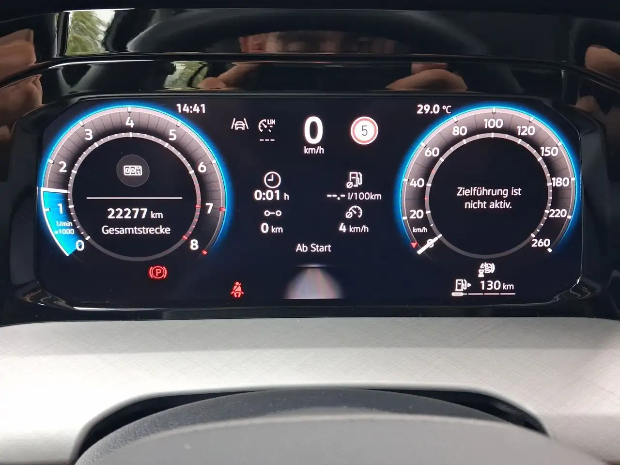 Volkswagen Golf 1.5 TSI LIFE LED SITZHZG HuD ACC — Galería del vehículo 10