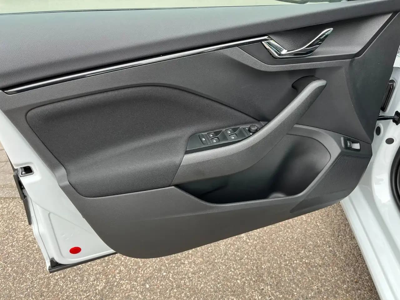 Skoda Scala Selection 1.0 TSI 85 kW 7-Gang-DSG VFW — معرض صور السيارة 15