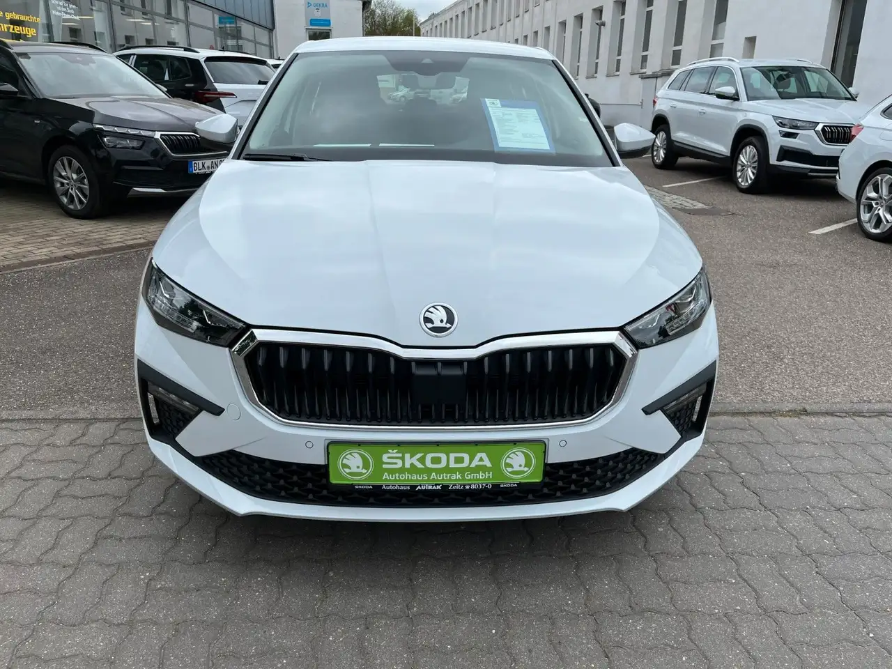 Skoda Scala Selection 1.0 TSI 85 kW 7-Gang-DSG VFW — معرض صور السيارة 8