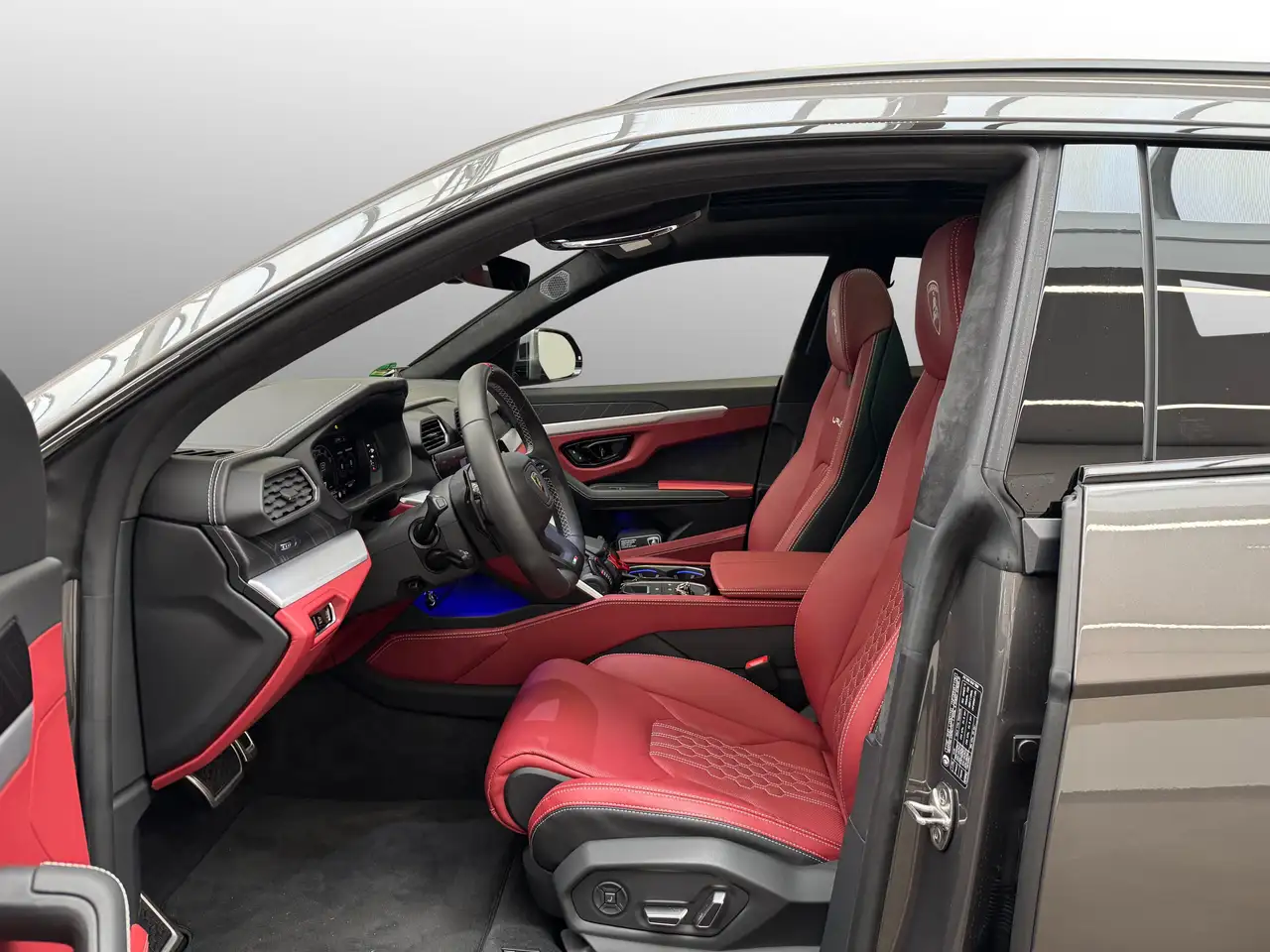 Lamborghini Urus S | MY24|Grigio Keres|Pano|B&O — Vehicle gallery 7