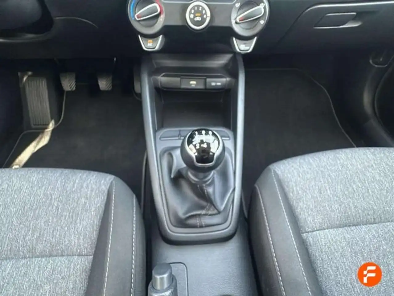 Kia Stonic 1.2 DPi Concept — Vehicle gallery 16