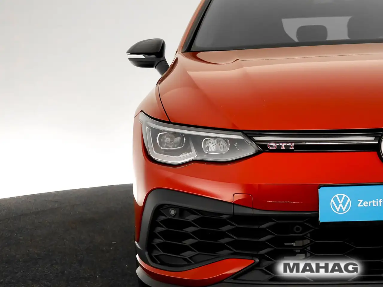 Volkswagen Golf GTI Golf VIII GTI Clubsport 2.0 TSI BlackStyle Akrap — Galería del vehículo 9