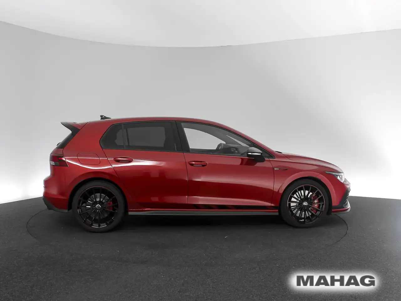 Volkswagen Golf GTI Golf VIII GTI Clubsport 2.0 TSI BlackStyle Akrap — Galería del vehículo 5
