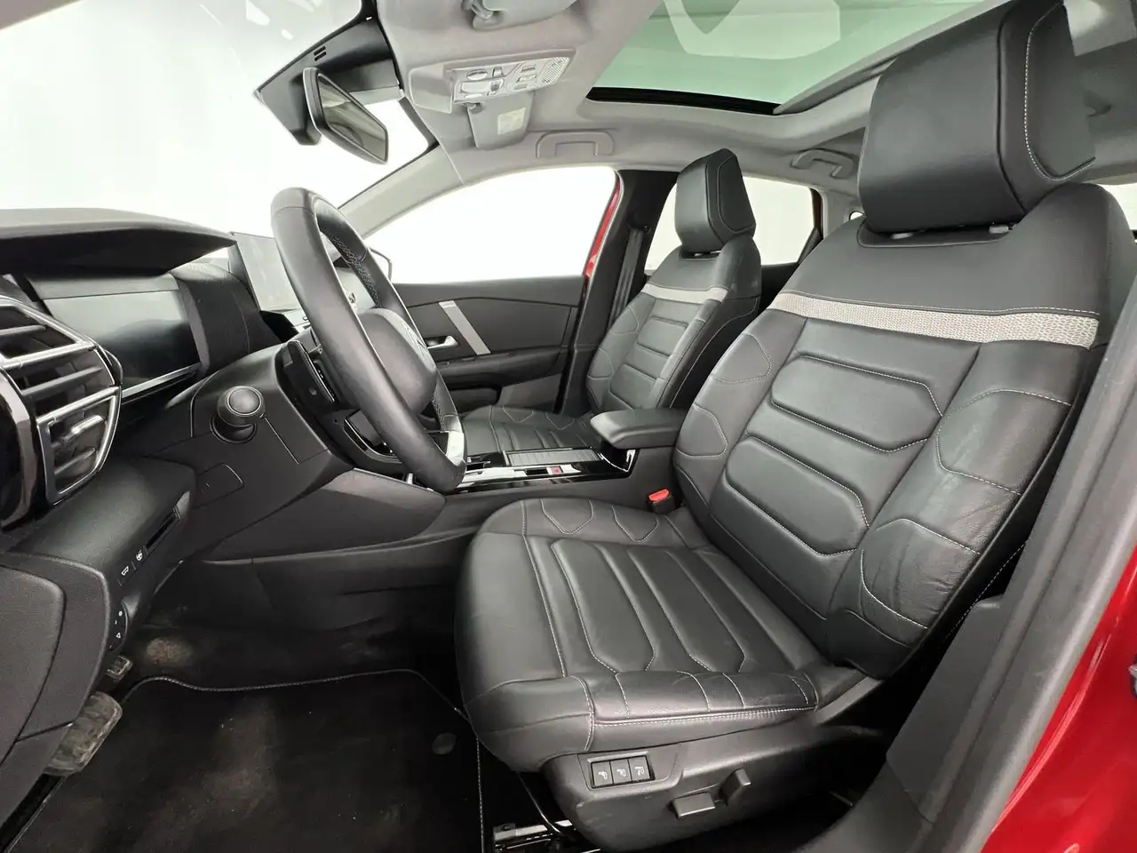 Citroen C4 Max 1.2 *NAVI*RFK*ACC*uvm — Vehicle gallery 7
