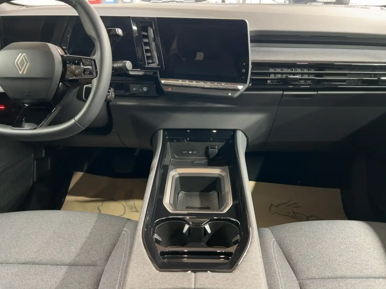 Renault Austral EVOLUTION TCe 160 AUTOMATIK KLIMAAUTOMATIK — Vehicle gallery 12