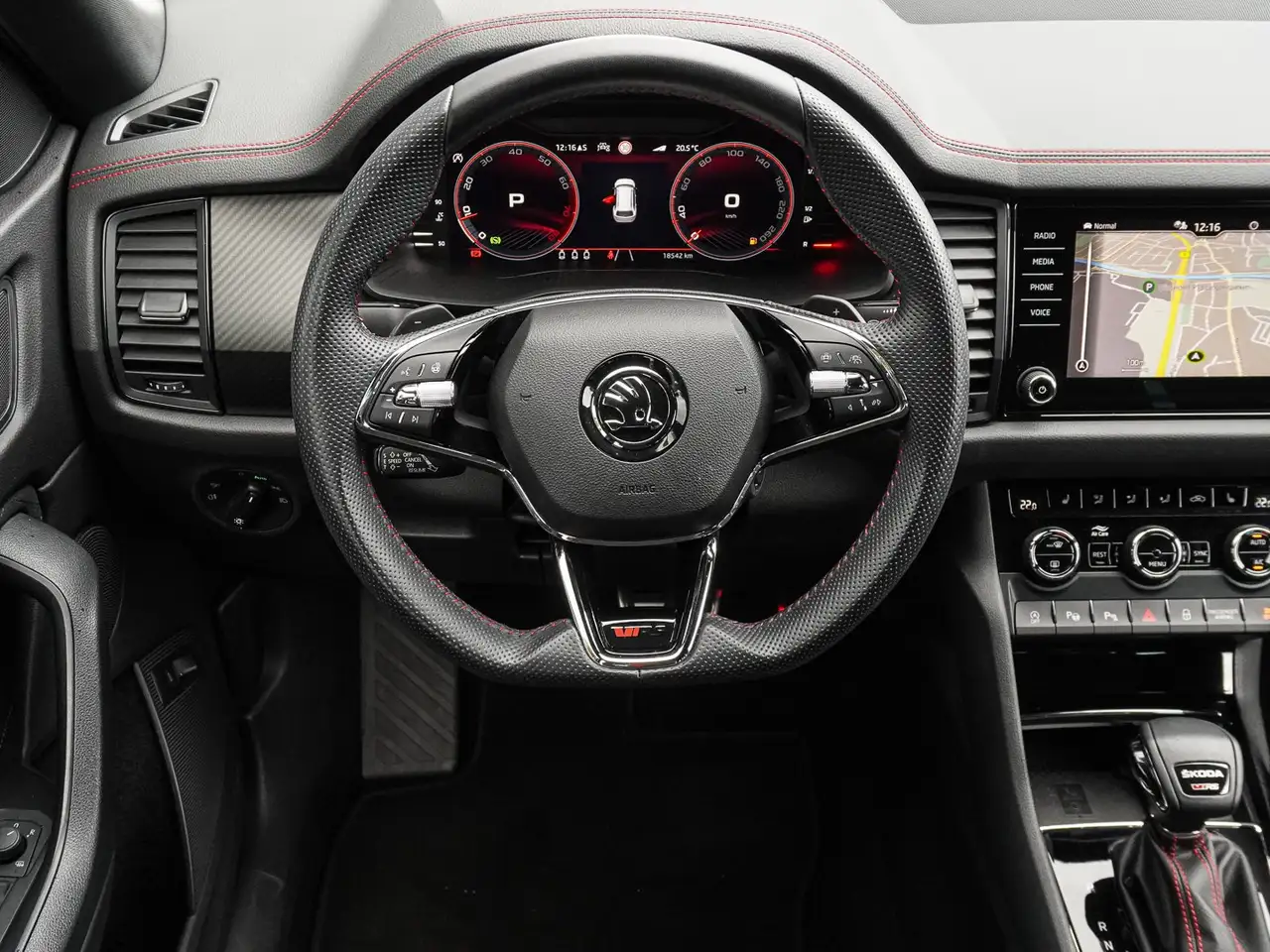 Skoda Kodiaq RS 2.0 TSI 4x4 DSG MATRIX NAVI ACC LHZ SHZ — Galería del vehículo 11