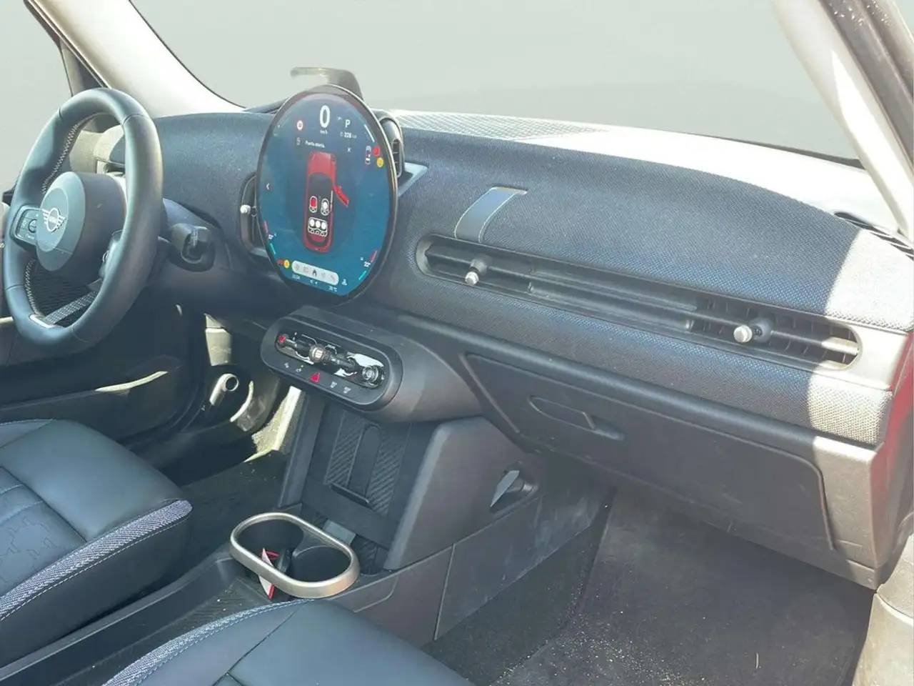 MINI Cooper 5 puertas C Classic Aut. — معرض صور السيارة 8