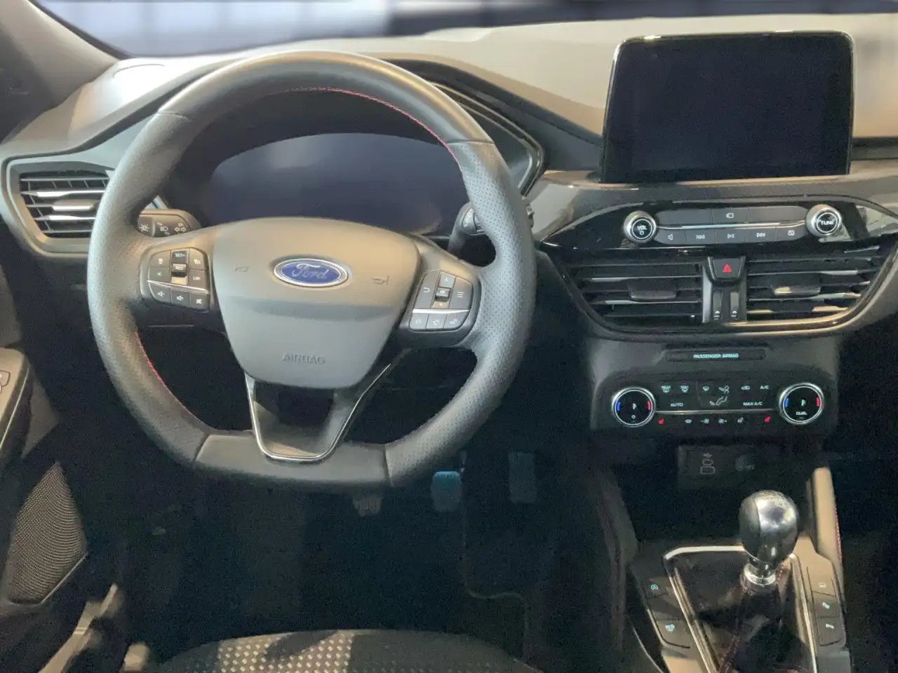 Ford Kuga ST-Line Bluetooth Head Up Display Navi LED — معرض صور السيارة 20