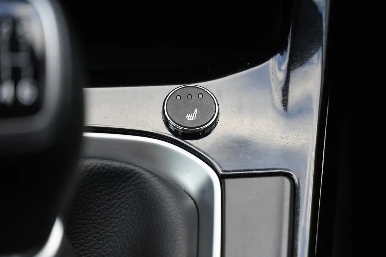 Hyundai i30 Kombi 1.0 T-GDI LED Navi Kamera — معرض صور السيارة 21
