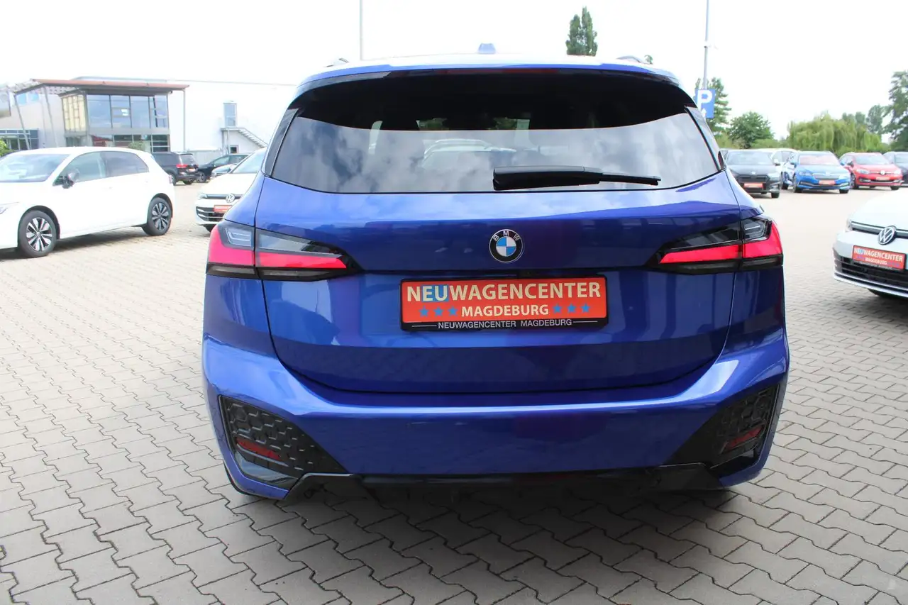 BMW 218 218i Active Tourer M Sport*Massage*HuD*PANO*HARMAN — Galería del vehículo 4
