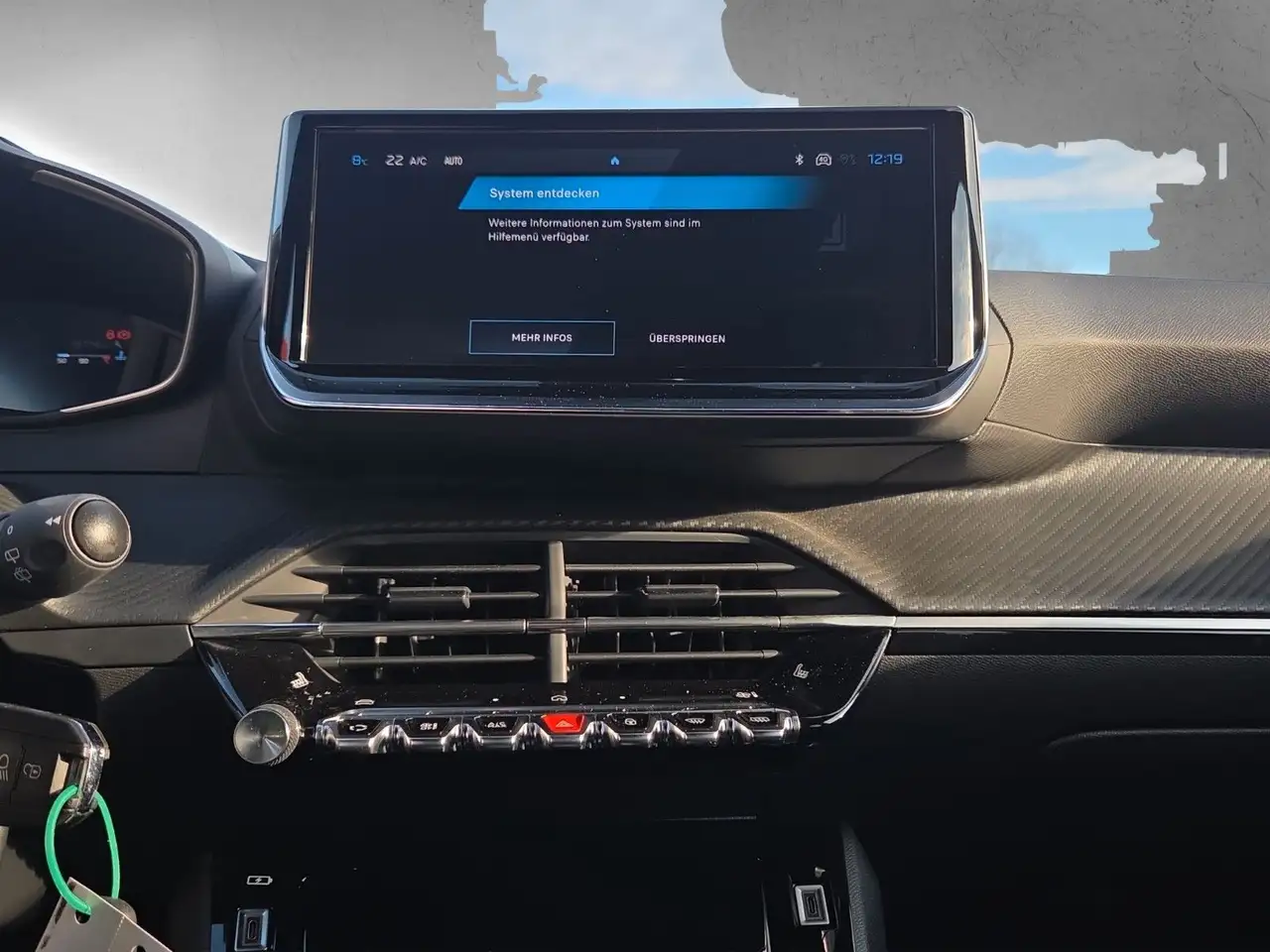 Peugeot 2008 Allure / Automatik — Galería del vehículo 16