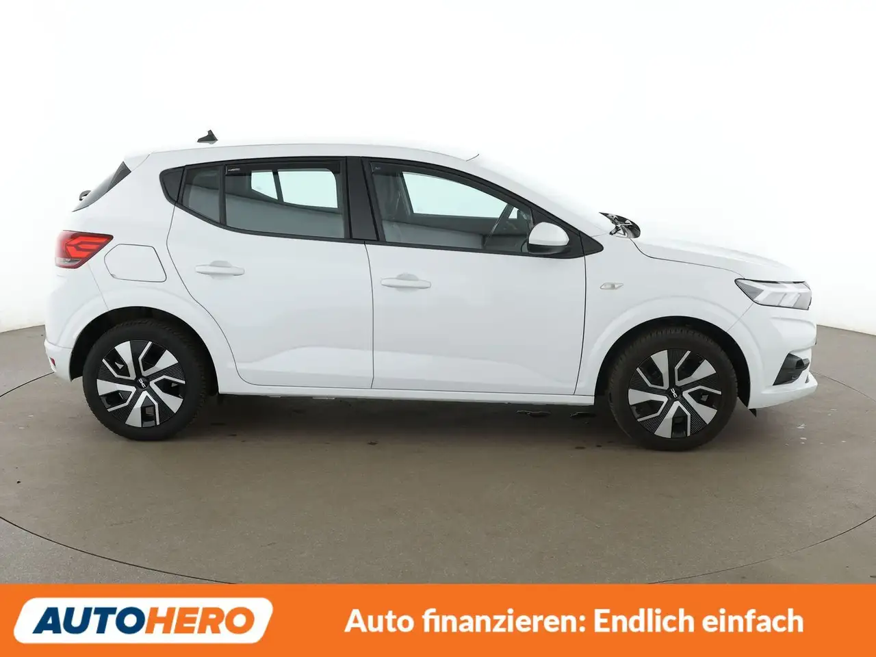 Dacia Sandero 1.0 TCe Expression*TEMPOMAT*PDC*AHK*BT* — Galerie du véhicule 7
