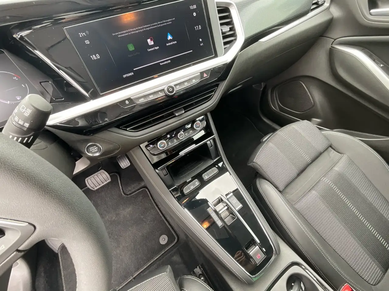 Opel Grandland 1.2 GS Line Automatik, Top-Zustand — معرض صور السيارة 13