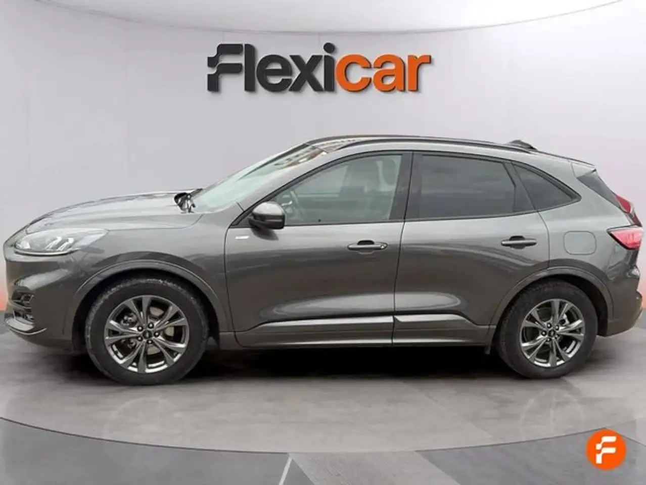 Ford Kuga 2.0 EcoBlue ST-Line FWD 120 Aut. — معرض صور السيارة 5