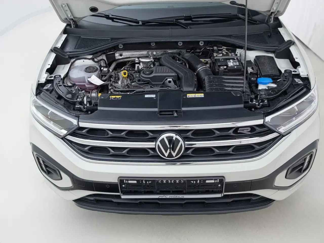 Volkswagen T-Roc 1.5 TSI R-Line DSG*LED*APP*ACC*LANE*DAB*PD — Galerie du véhicule 19