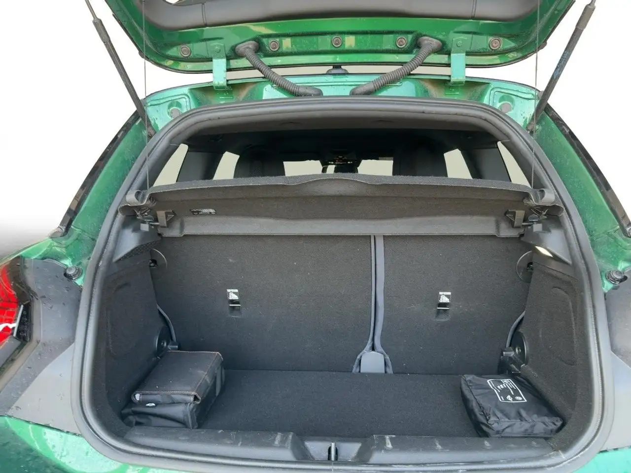 MINI Cooper C Favoured Trim Navi R-Kam SHZ Sportsitze — Vehicle gallery 16
