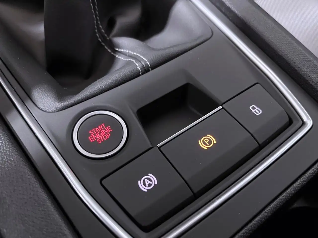 SEAT Leon 1.5 TSI 85kW Style XS — معرض صور السيارة 25