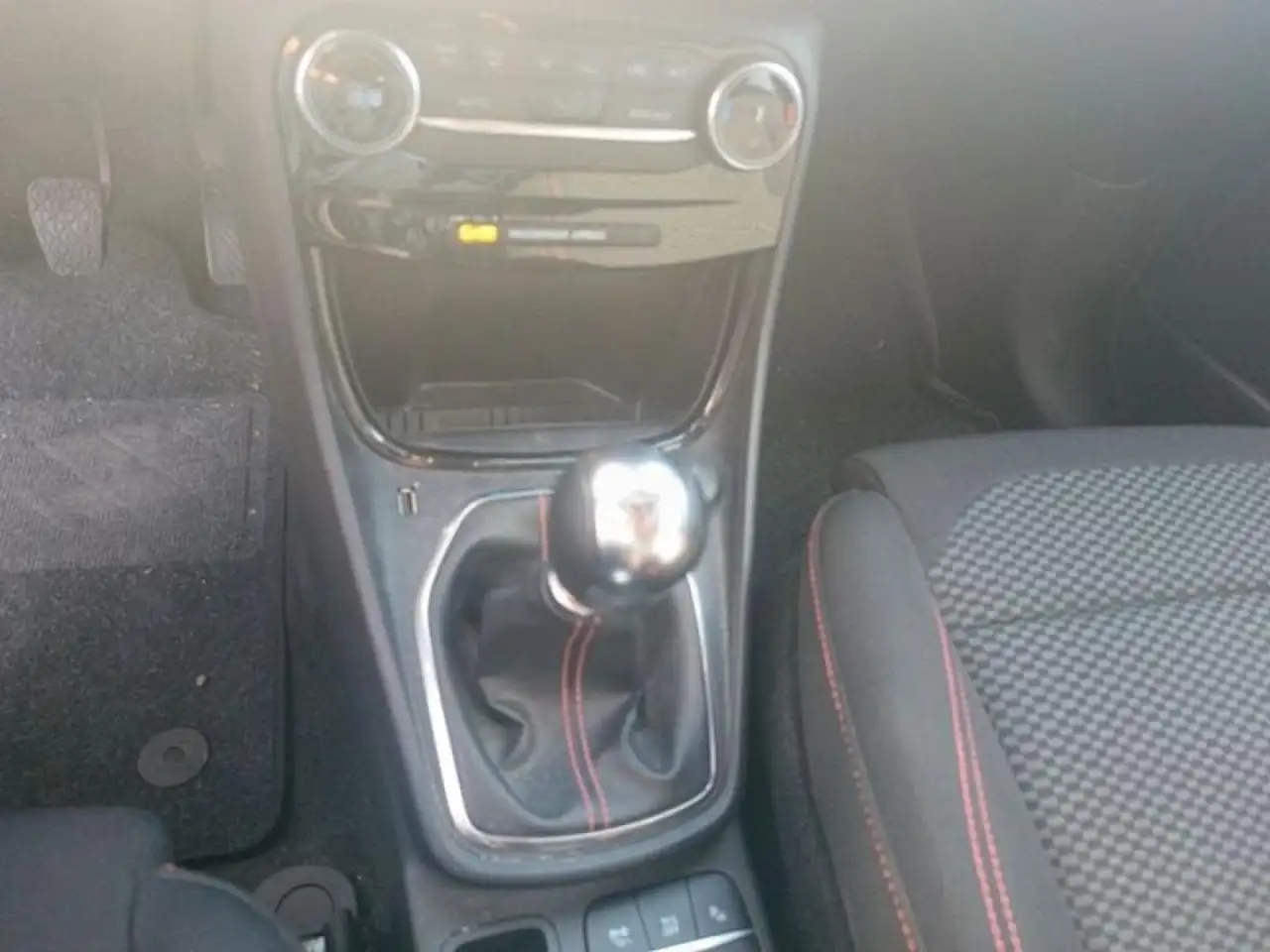 Ford Puma 1.0 EcoBoost MHEV ST-Line 125 — Galerie du véhicule 20