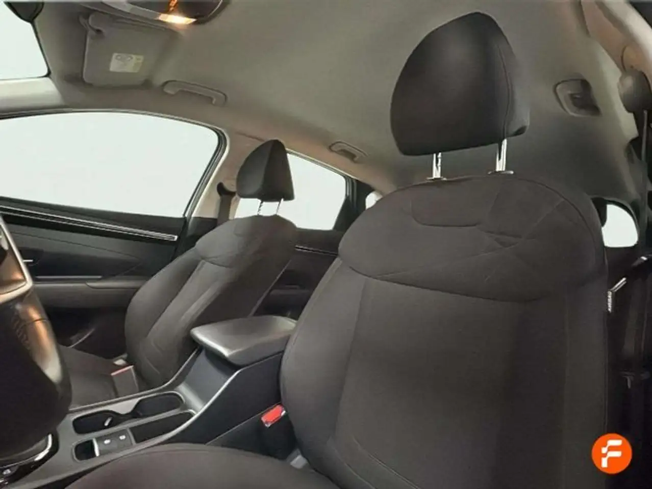 Hyundai TUCSON 1.6 TGDI Klass 4x2 — معرض صور السيارة 10