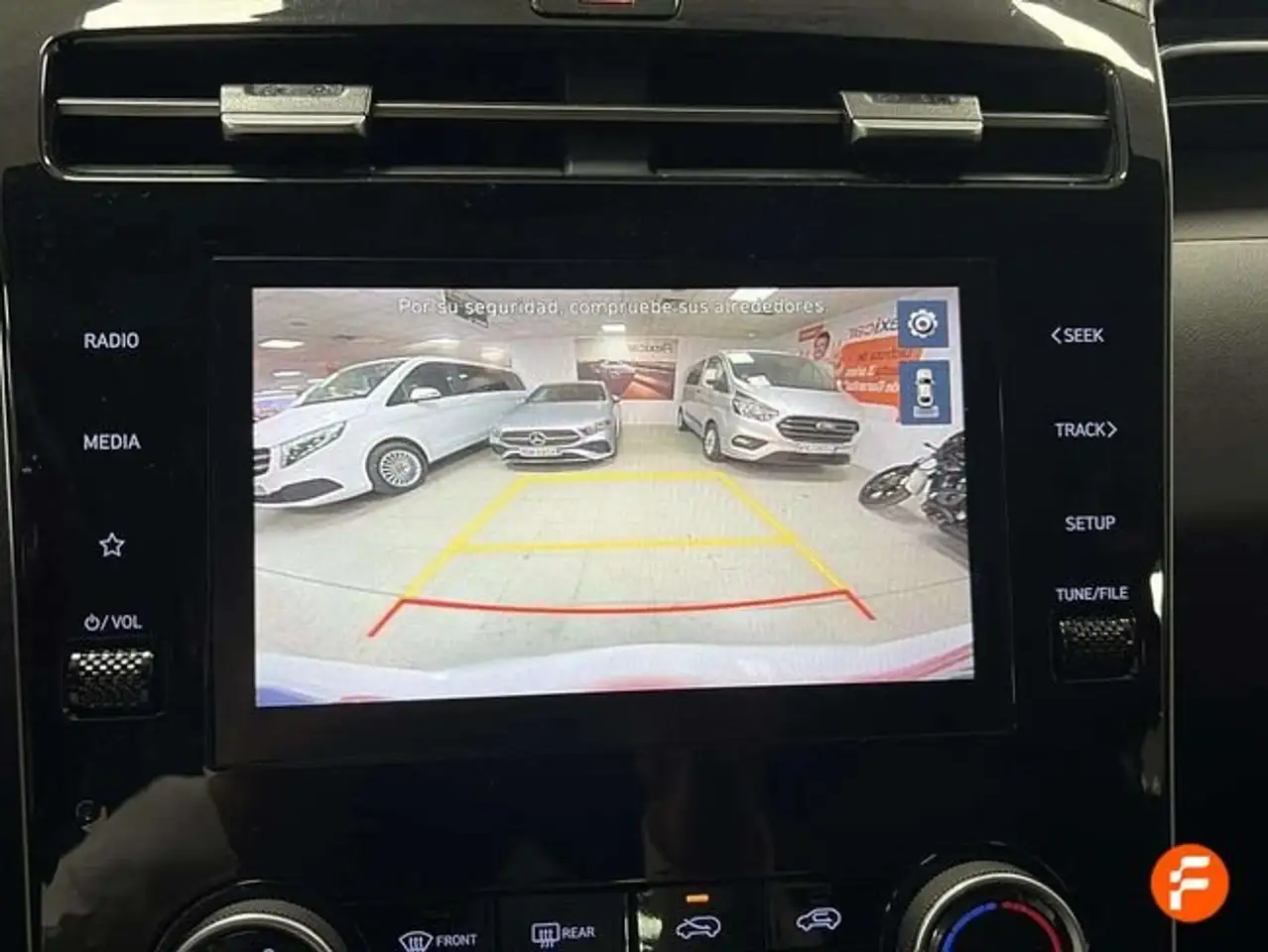 Hyundai TUCSON 1.6 TGDI Klass 4x2 — معرض صور السيارة 22
