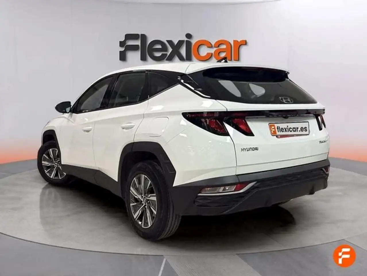 Hyundai TUCSON 1.6 TGDI Klass 4x2 — معرض صور السيارة 7