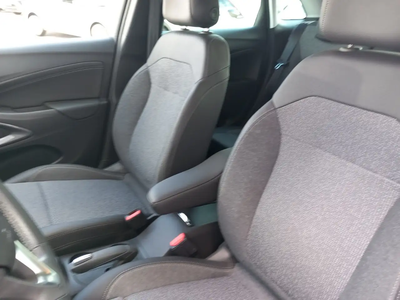 Opel Crossland 1.2 Turbo Enjoy Automatik, Navi, PDC, — Galerie du véhicule 12