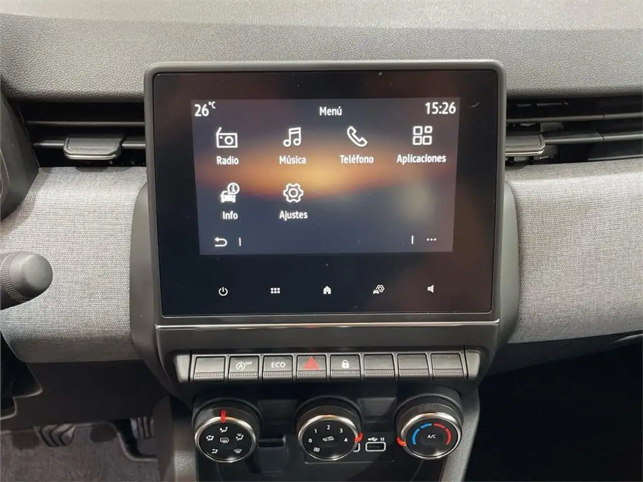 Renault Clio TCe Evolution 67kW — معرض صور السيارة 11