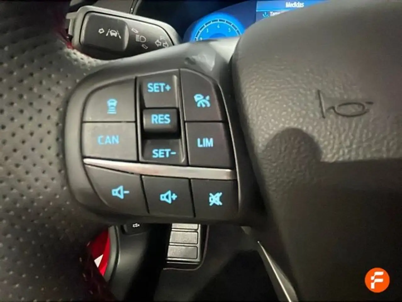 Ford Focus 2.3 Ecoboost ST Edition — Galerie du véhicule 18