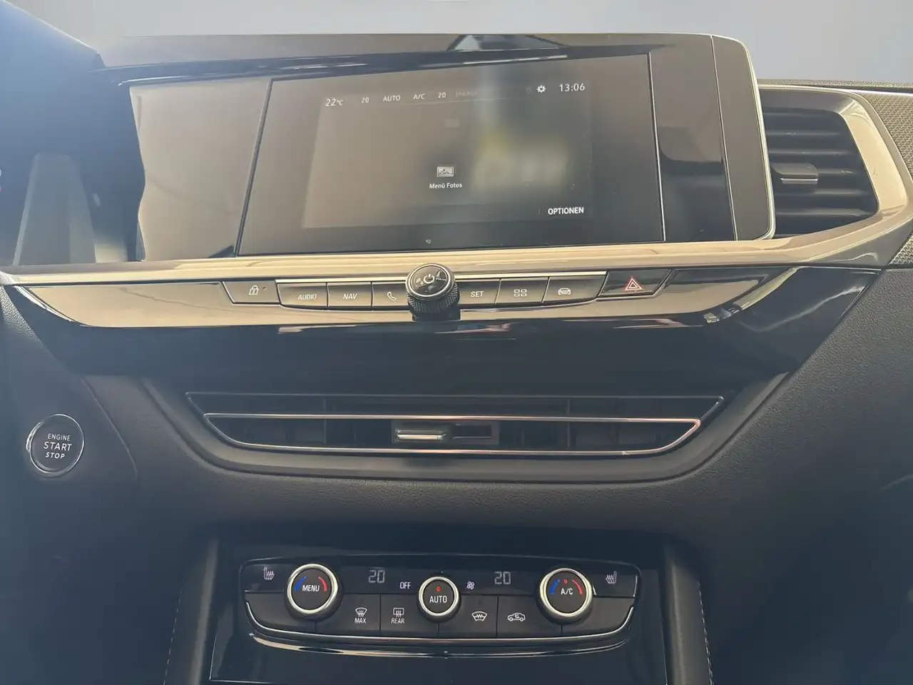 Opel Grandland 1.2 Turbo ENJOY ACC+AHK+LED+SHZ+Kam. — Galería del vehículo 16