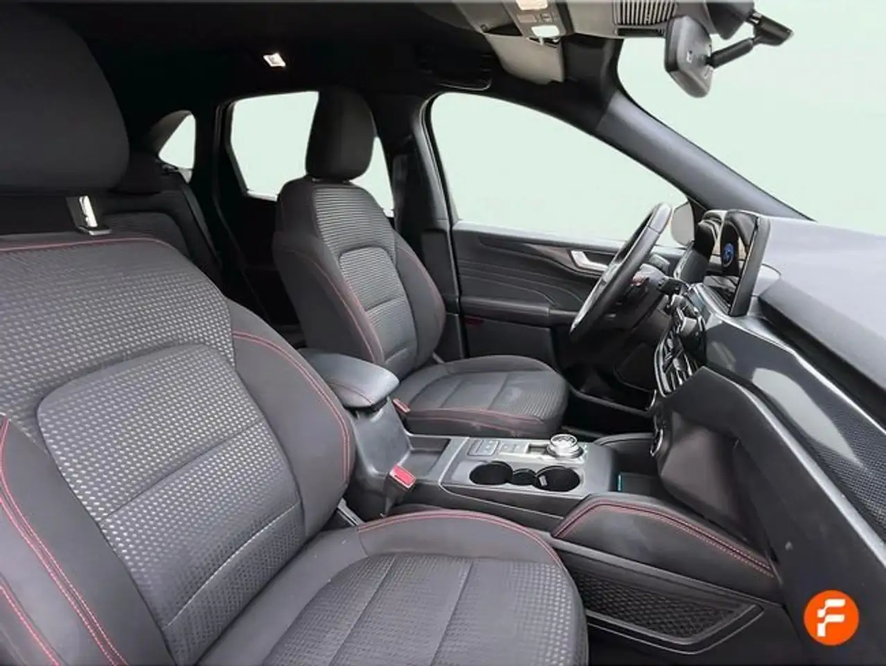 Ford Kuga 2.0 EcoBlue ST-Line FWD 120 Aut. — Galerie du véhicule 8