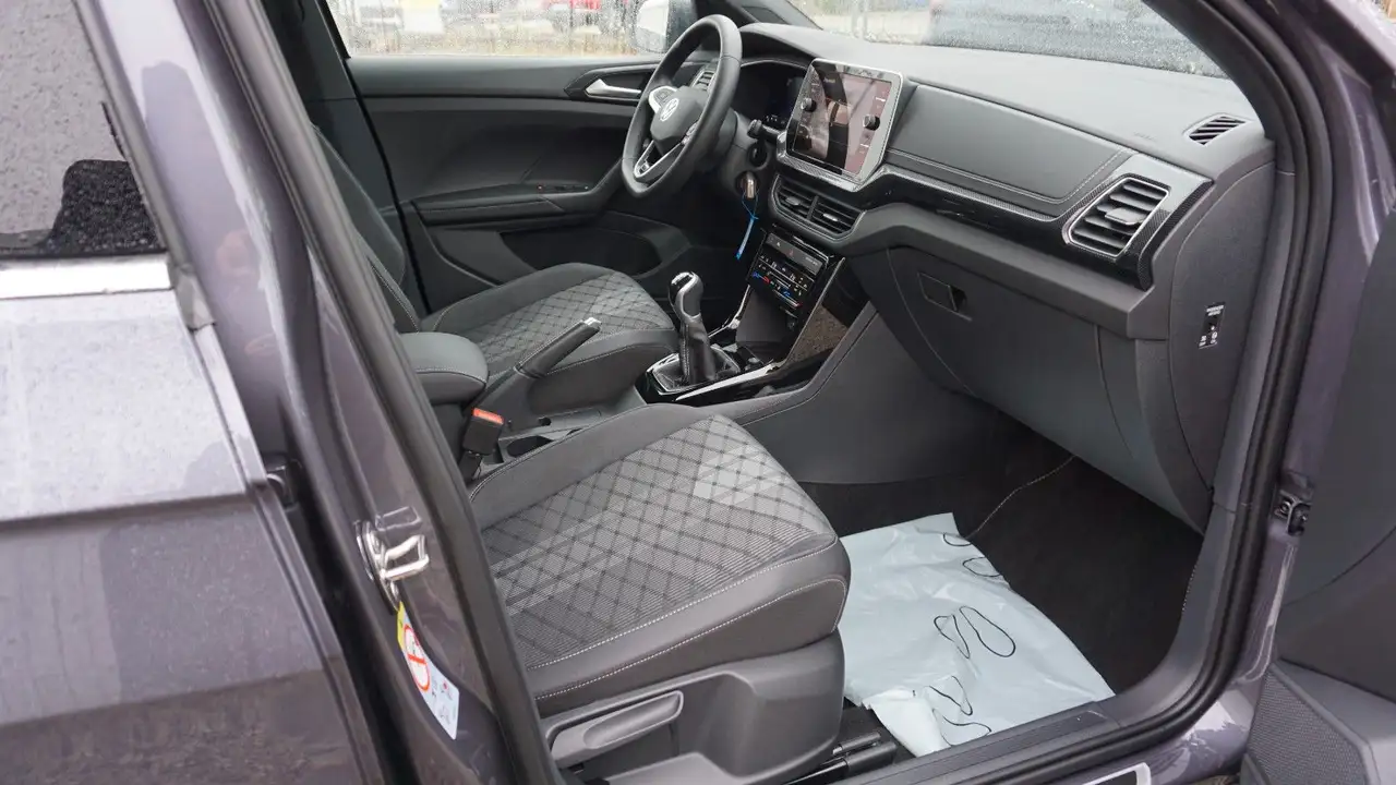 Volkswagen T-Cross R-Line Navi,LED,ACC,Apple CarPlay — Galería del vehículo 10